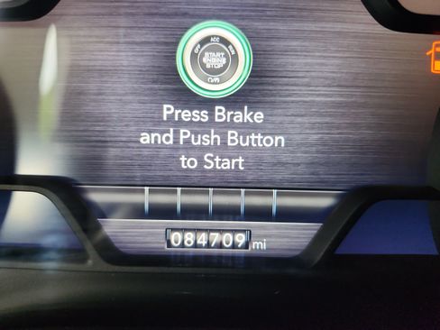 Used 2020 RAM 1500 Laramie w/ Sport Appearance Package AWD/4WD image 12