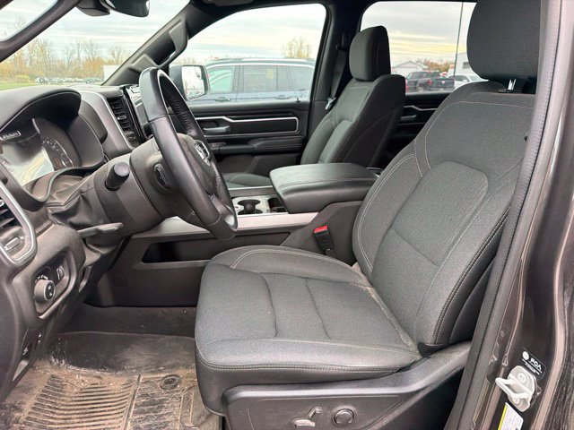 Used 2023 RAM 1500 Big Horn AWD/4WD image 4