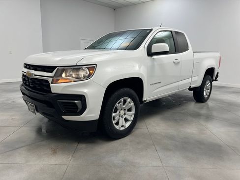 Used 2022 Chevrolet Colorado LT w/ Fleet Safety Package image 3