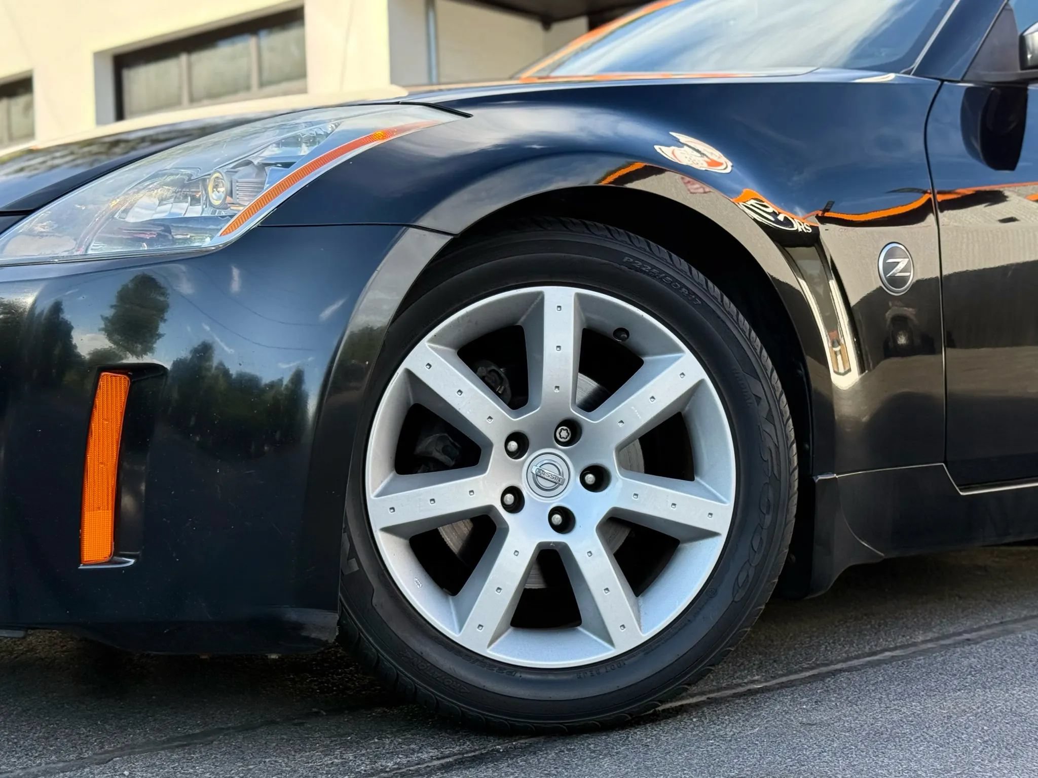 Used 2004 Nissan 350Z Touring RWD image 60