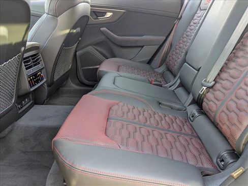 New 2026 Audi RS Q8 performance image 15