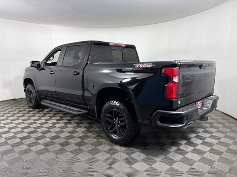 Used 2020 Chevrolet Silverado 1500 LT Trail Boss image 12