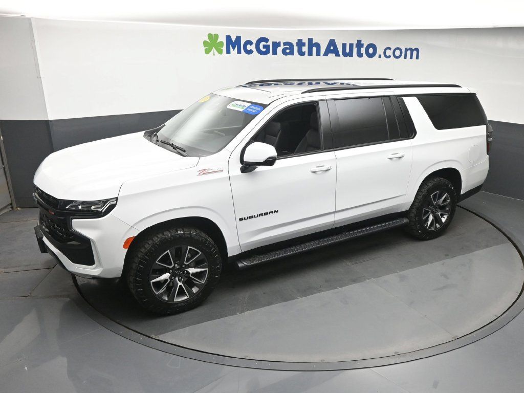 Used 2024 Chevrolet Suburban Z71 w/ Luxury Package AWD/4WD image 24