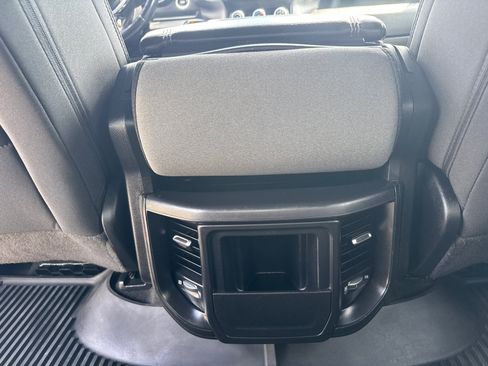 Used 2023 RAM 1500 Big Horn AWD/4WD image 7