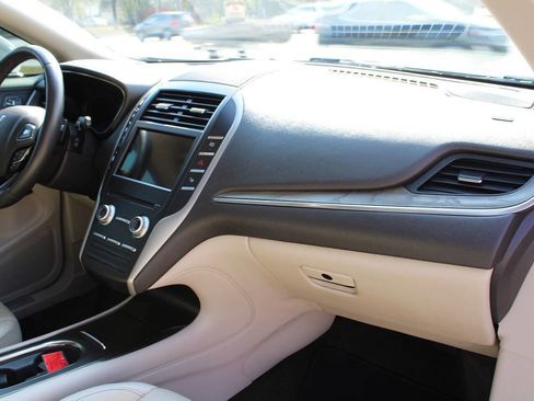 Used 2019 Lincoln MKC Reserve image 79