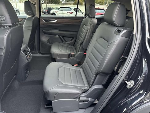 New 2026 Volkswagen Atlas SEL AWD/4WD image 14