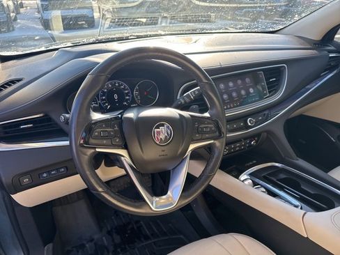 Used 2023 Buick Enclave Premium image 12