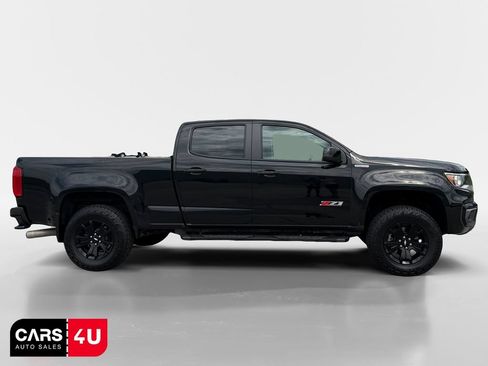 Used 2021 Chevrolet Colorado Z71 w/ Z71 Midnight Edition AWD/4WD image 8