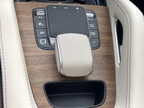Certified 2025 Mercedes-Benz GLE 350 4MATIC image 35