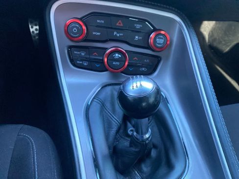 Used 2022 Dodge Challenger R/T w/ Blacktop Package RWD image 17