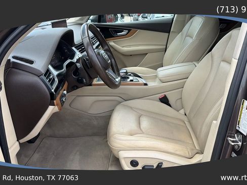 Used 2017 Audi Q7 3.0T Prestige image 21