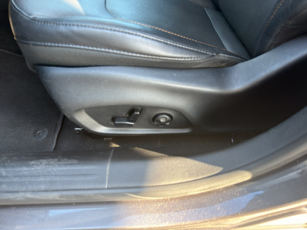 Used 2019 Jeep Compass Limited AWD/4WD image 18