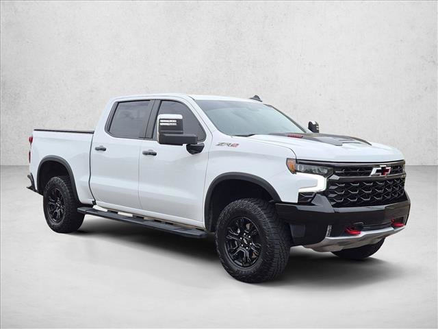 Used 2024 Chevrolet Silverado 1500 ZR2 w/ Technology Package AWD/4WD image 3