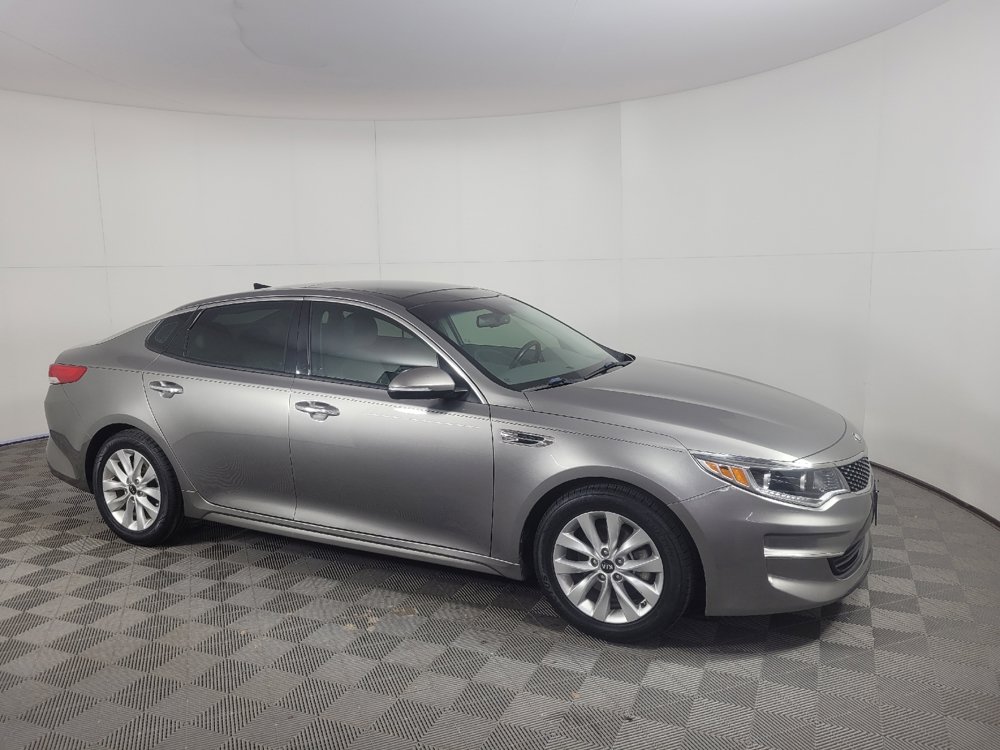 Used 2016 Kia Optima EX w/ Premium Package FWD image 11
