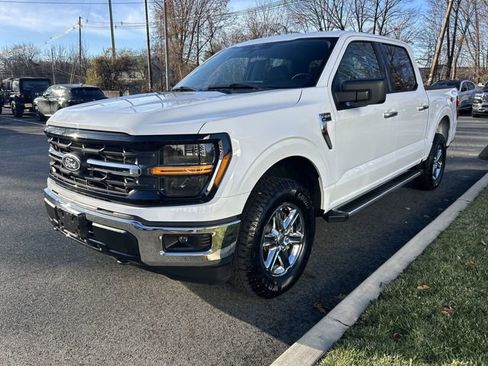 Used 2025 Ford F150 XLT w/ Equipment Group 301A Standard image 4