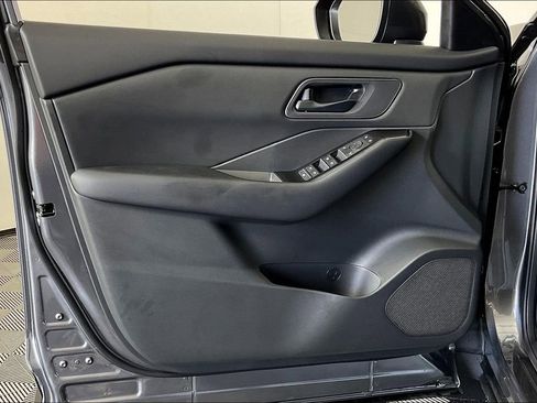 New 2026 Nissan Rogue S image 28