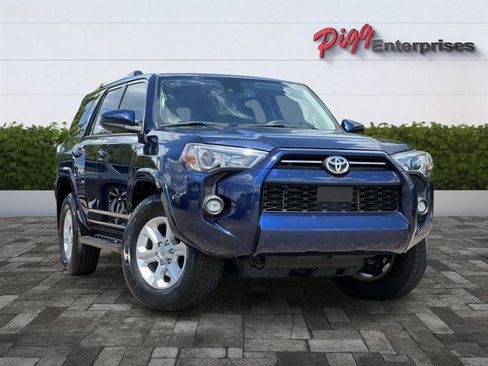 Used 2022 Toyota 4Runner SR5 RWD image 42