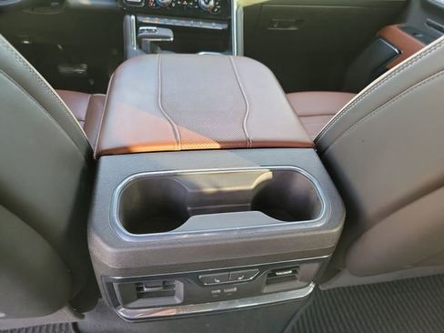 Used 2024 GMC Sierra 1500 Denali Ultimate image 25