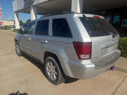 Used 2008 Jeep Grand Cherokee Limited w/ Trailer Tow Group IV AWD/4WD image 7
