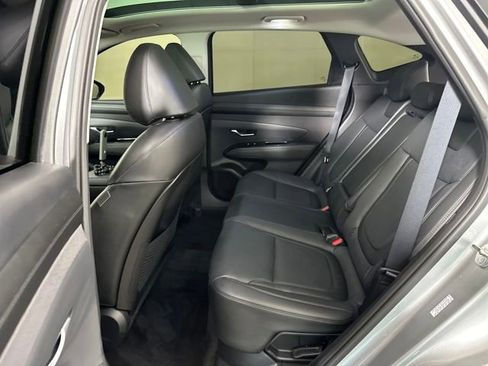 Used 2025 Hyundai Tucson Limited image 24