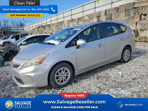 Used 2013 Toyota Prius V Two image 1