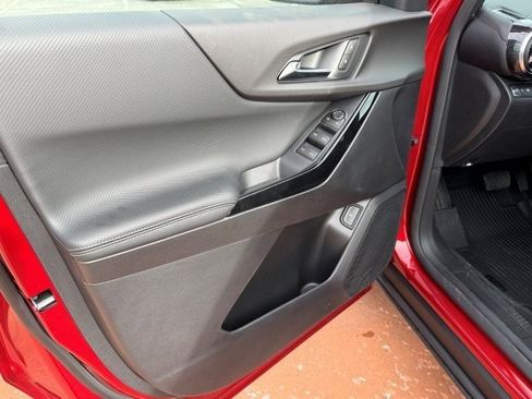 New 2026 Chevrolet Equinox LT w/ Convenience Package II image 8