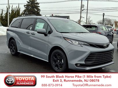 New 2026 Toyota Sienna XLE Woodland Edition