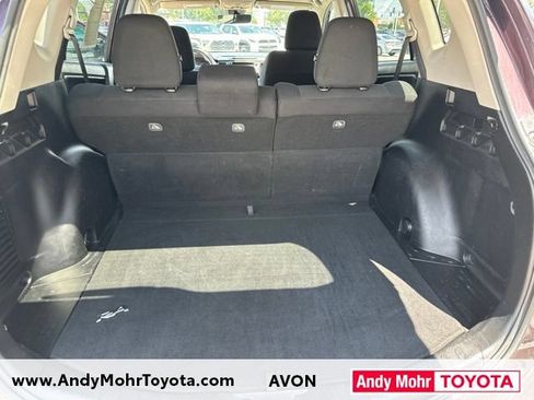 Used 2018 Toyota RAV4 XLE FWD image 36