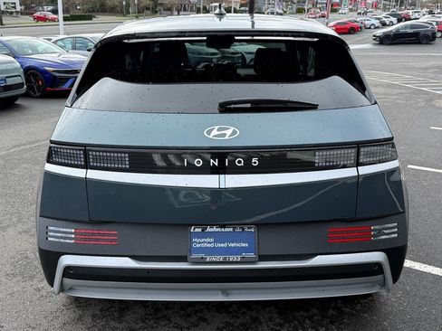 Certified 2025 Hyundai Ioniq 5 SE image 4