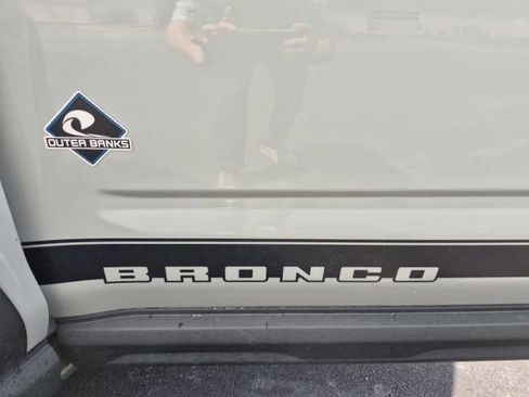 Used 2024 Ford Bronco Sport Outer Banks AWD/4WD image 17