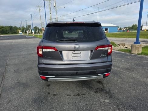 Used 2019 Honda Pilot Touring image 4