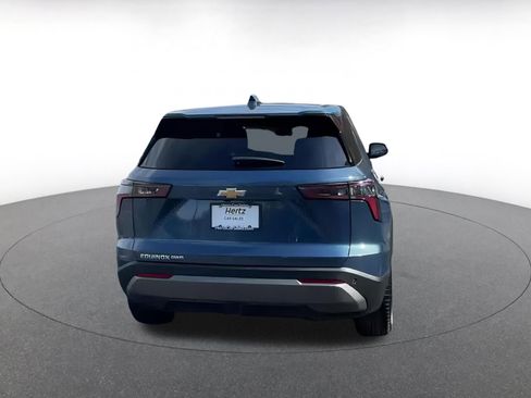 Used 2025 Chevrolet Equinox LT image 10