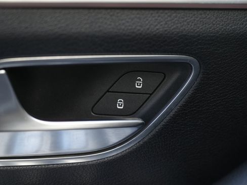 Used 2020 Mercedes-Benz GLS 450 4MATIC image 27