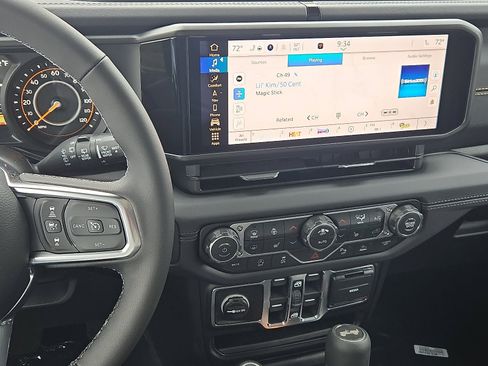 New 2026 Jeep Wrangler Unlimited Sahara image 9