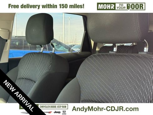 Used 2020 Dodge Journey SE w/ SE Popular Equipment Group image 12