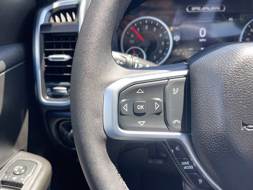 New 2026 RAM 1500 Big Horn AWD/4WD image 15
