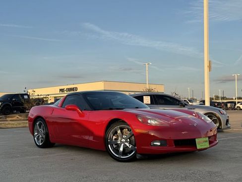 Used 2009 Chevrolet Corvette Coupe w/ Preferred Equipment Group image 2
