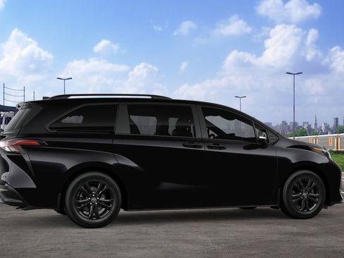 New 2026 Toyota Sienna XSE AWD/4WD image 11