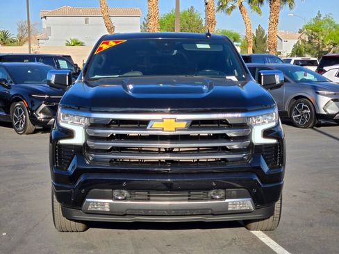 Used 2024 Chevrolet Silverado 1500 High Country AWD/4WD image 7