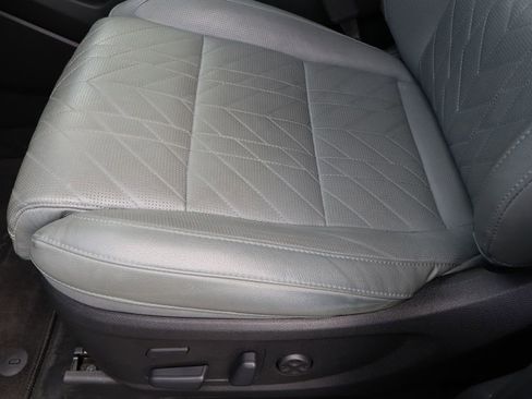 Used 2023 Kia Telluride SX X-Line image 18