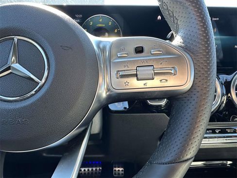 Used 2021 Mercedes-Benz GLA 250 GLA 250 image 14