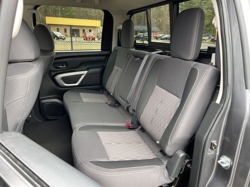 Certified 2024 Nissan Titan SV w/ SV Convenience Package image 19