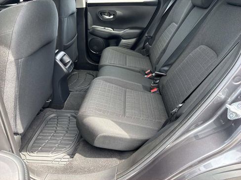 Used 2023 Honda HR-V LX image 28