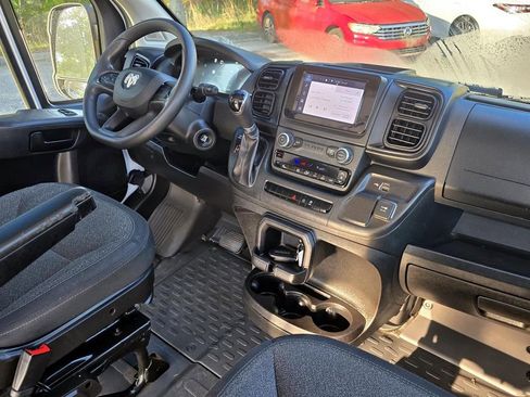 Used 2023 RAM ProMaster 3500 FWD image 29