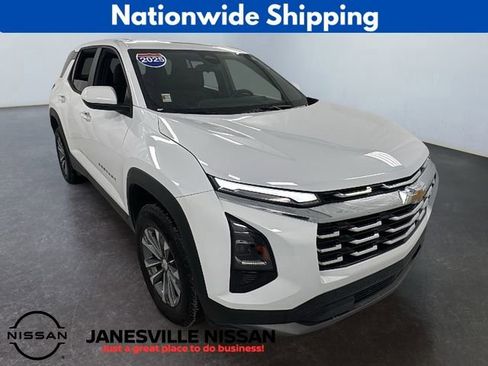 Used 2025 Chevrolet Equinox LT AWD/4WD image 1