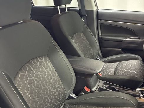 Used 2024 Mitsubishi Outlander Sport AWD image 26