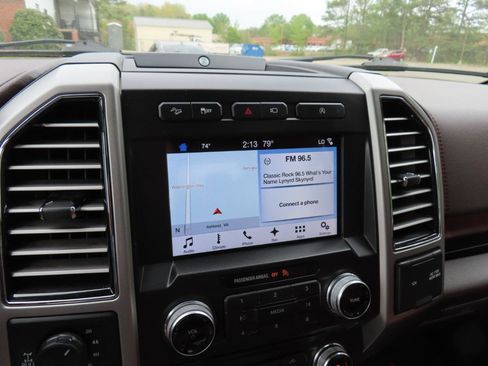 Used 2018 Ford F150 King Ranch w/ Equipment Group 601A Luxury image 29