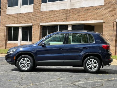 Used 2016 Volkswagen Tiguan S FWD image 2