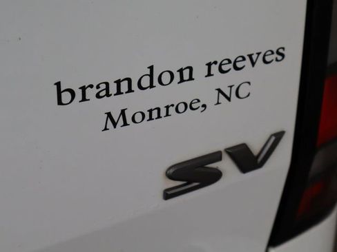 Used 2022 Nissan Frontier SV image 46