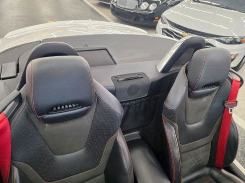 Used 2017 Mercedes-Benz SLC 43 AMG image 39